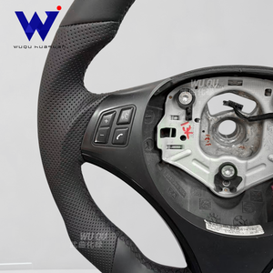 <span class=keywords><strong>El</strong></span> <span class=keywords><strong>volante</strong></span> de cuero para BMW Serie E es compatible con BMW E90 E60 E46 E92 M3 E87 E39 X5 E70 X6 E71 E82 E93 E36 E91 - Product Image 5