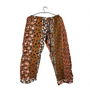 Ensemble de pyjama pour homme à manches longues à imprimé floral, tissu en satin 100% coton, vêtements de nuit décontractés, motif tissé, saison printemps, cadeau pour elle - Product Image 2
