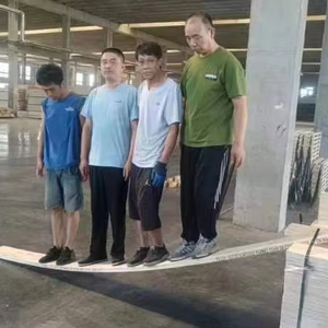 Tiêu Chuẩn Úc 2M 4M 6M 38Mm * 225Mm Xây Dựng Bằng Gỗ Thông Lvl Giàn Giáo Hội Đồng Quản Trị Osha Nhiều Lớp Veneer Gỗ Chùm - Product Image 4