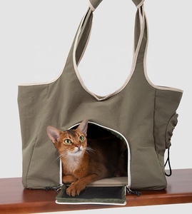 Borsa a Tracolla Impermeabile per Animali Domestici con Apertura Regolabile, Trasportino Leggero per Gatti e Cani di Piccola Taglia, Ideale per Gite Quotidiane e Viaggi al Caffè - Product Image 3