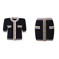 AIMEISI Nouveautés T-shirt tricoté à manches courtes contrastées Tops Jupe et haut en tweed épais Ensemble deux pièces en tricot pour femmes