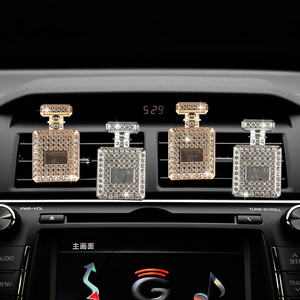 Diamond Perfume Bottle Decor for Car Air <strong>Vent</strong> <strong>Clip</strong> Air Freshener in Auto Interior Decoration Car Aroma <strong>Diffuser</strong> Car Accessories - Product Image 5