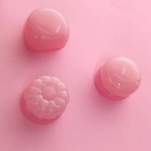 HeXueJelly Envase Portátil Transparente Rosa para Bálsamo Labial y Crema Contorno de Ojos, Contenedor Protector de Labios con Tapa de Forma Única, Envase Vacío de Plástico ABS para Colorete - Product Image 2