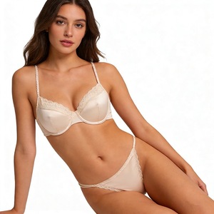 Ensemble de soutien-gorge en dentelle satinée sexy pour femme, vente en gros - Product Image 3