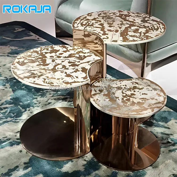 Table basse ronde à trois niveaux au design unique Table centrale en métal avec dessus en marbre Meubles de salon Table d'appoint de canapé