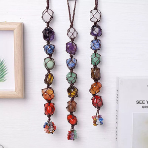 Cristalli Naturali Lucidati, Pietre Grezze Naturali in Rete Intrecciata, Souvenir Fai-da-Te, Regalo con 7 Chakra per Decorazione Auto e Casa - Product Image 1