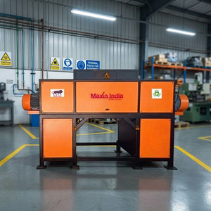 Broyeur de déchets GRP à double arbre semi-automatique 1500 kg/h, machine de broyage de plastique robuste, préféré des acheteurs - Product Image 1