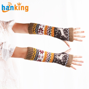 Mode femmes cerf/flocon de neige motif hiver gants sans doigts tricoté bois conception Ski usage quotidien décontracté manchettes - Product Image 6
