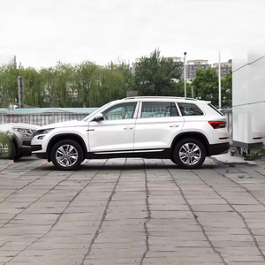Auto Usata Skoda Karoq 2025 Edizione Premium TSI 280 SUV di Alta Qualità del Produttore Cinese con Sedili in Pelle e Telecamera Posteriore - Product Image 4