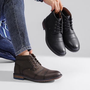 Bottes courtes rétro haut de gamme sur mesure, au design cool et élégant pour hommes - Product Image 4