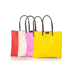 Sac à main en similicuir tendance pour femme, design contemporain, fermeture éclair, deux poignées, pompon, style de portage souple et polyvalent - Product Image 5