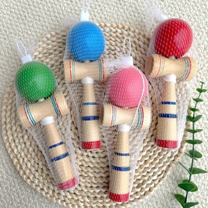 Kendama Tricks Ball, Bola de Madera Japonesa con Diseño de Espada, Juego de Competición para Coordinación Mano-Ojo, Juguete de Entrenamiento para Niños y Adultos - Product Image 5