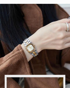 Montre carrée vintage bicolore pour femme avec bracelet en acier, élégante, à quartz, pour Noël, style tendance - Product Image 5