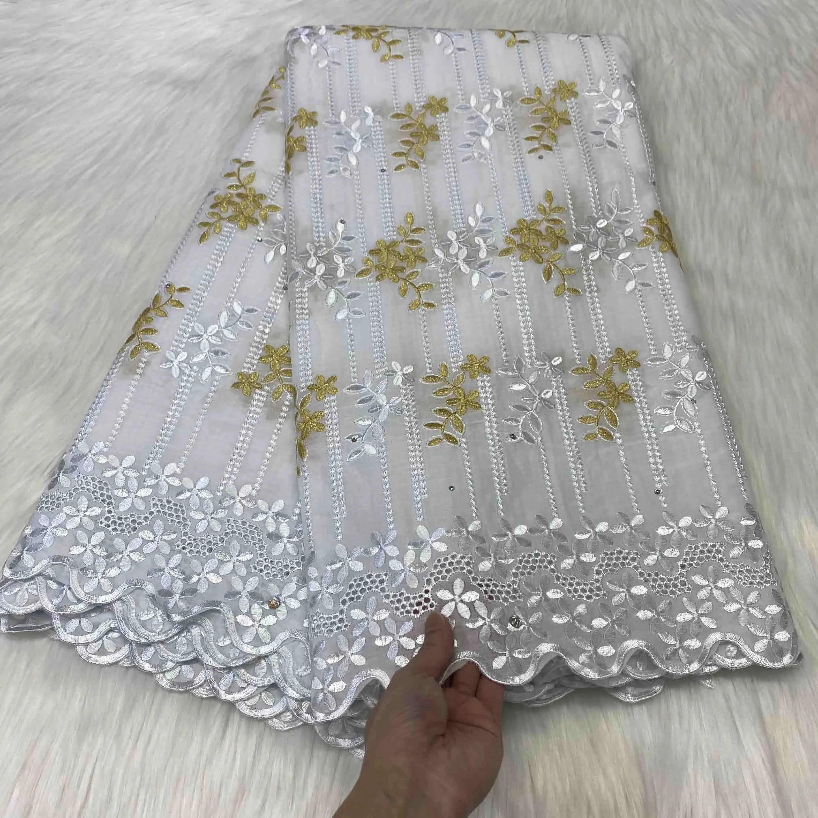High Quality Women Flower Pattern Cord Lace 100 cotton Embroidery Swiss Voile Lace Fabric for Wedding