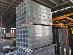 Fábrica de alta calidad produce bandejas de cable de acero galvanizado en caliente, resistentes a la corrosión - Product Image 4