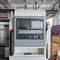 Tour CNC horizontal robuste CK6140 à broche unique, haute précision, longueur de pièce maximale 750 mm pour le métal