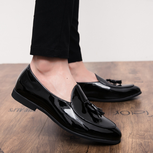 Nuevos Zapatos de Vestir de Talla Grande con Punta Puntiaguda, Color Puro, con Borlas, Sin Cordones, Cómodos, Suaves, Antideslizantes, de Moda, Clásicos, de Cuero de Lujo para Hombre - Product Image 4