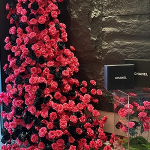 Cascata di rose artificiali in seta <span class=keywords><strong>Floyd</strong></span> Rose, per allestimenti di centri commerciali, parete floreale di tendenza per matrimoni - Product Image 1