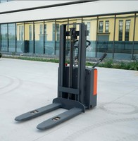 Neuer Elektrischer Gabelstapler Doppel-Palettenstapler - Robust Langlebig 2 Tonnen Tragfähigkeit für Gastronomie und Einzelhandel Lithium-Ionen Wartungsarm