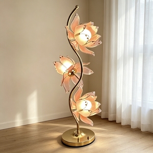 Lámpara de Lujo con Diseño de Flor de Loto en Oro Rosa |   Lámpara LED Ajustable E26 con Marco de Hierro Hecho a Mano y Pétalos de Cristal Rosa - Moderna para Ambiente de Sala de Estar - Product Image 5