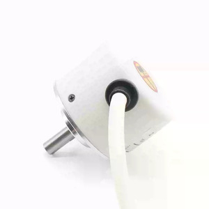 Encodeur rotatif Hengstler RI41-O2000ES-11KB-15S-5 incrémental avec câbles de connexion - Product Image 3