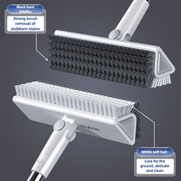 JOYBOS Brosse de nettoyage multifonctionnelle à long manche avec racleur, tige en acier inoxydable, manche en plastique, brosse en nylon pour garages et piscines