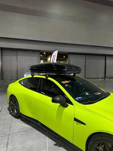 Boîte de toit sportive américaine ROAHTRIP XC186A ABS+PC à double ouverture latérale, clip rapide, capacité de 11 pieds cubes avec bande d'étanchéité pour voitures - Product Image 3