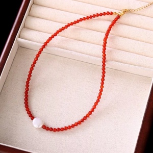 Collar de Perlas Barrocas de Agua Dulce Retro Francés, Cadena con Cuentas de Ágata Roja Alegre, Collar de Moda para Regalo de Amigas - Product Image 1