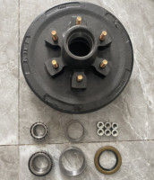 Fourniture d'usine chinoise Kits de tambour de frein électrique 12 pouces pour essieu de remorque 6000 LB