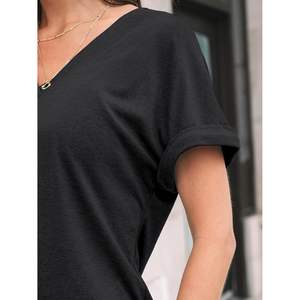 2025 femmes 2025 printemps mince Style mignon basique tenues à la mode col en v à manches courtes T-Shirt respirant été hauts - Product Image 4