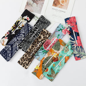 Diadema rizadora de pelo para mujer, rodillo para hacer moños, lazo para mujer, oreja de conejo, accesorios mágicos para el <span class=keywords><strong>peinado</strong></span>, herramienta para horquilla - Product Image 4