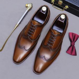 Chaussures en cuir pour hommes de première qualité, style rétro britannique, respirantes, à lacets, bout carré, décontractées et tendance - Product Image 1