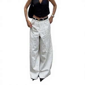 Pantalon décontracté d'été pour femme en coton rayé, taille haute, coupe ample, jambe large, longueur totale, avec ceinture décorative - Product Image 3