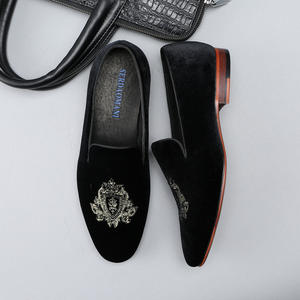 Dropshipping prodotti a punta da <span class=keywords><strong>uomo</strong></span> <span class=keywords><strong>scarpe</strong></span> casual in pelle di vacchetta in pelle scamosciata <span class=keywords><strong>scarpe</strong></span> da <span class=keywords><strong>uomo</strong></span> - Product Image 3