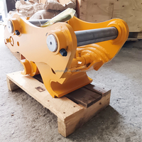 Pièces de rechange de prix usine coupleur d'attelage rapide hydraulique coulé attelage rapide inclinable hydraulique pour chargeur sur pneus d'excavatrice 908