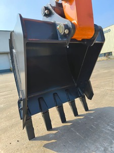 Excavadora Multifuncional DEVELON DX75, Maquinaria Eficiente para Movimiento de Tierras y Excavación - Product Image 3