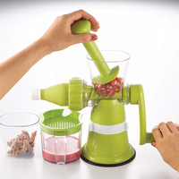 Huishoudelijke Roestvrij Staal Multifunctionele Hand Crank Juicer Draagbare Juicer Extractor Gemakkelijk Te Gebruiken