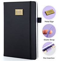 Agenda hebdomadaire et mensuel A5 en similicuir, couverture rigide, 3 pages par semaine, avec bande élastique, porte-stylo, logo personnalisé