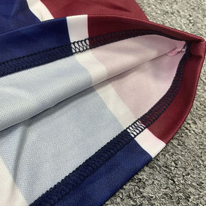 Özel gençlik erkek klasik şerit Retro futbol forması - Product Image 6