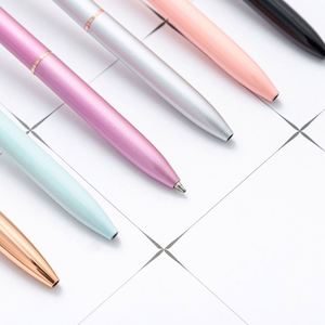 Bolígrafo de Metal Duradero con Diseño de Corona y Marca Personalizada - Elegante Regalo Promocional para Niños y Adultos, Impresión en Serigrafía - Product Image 3