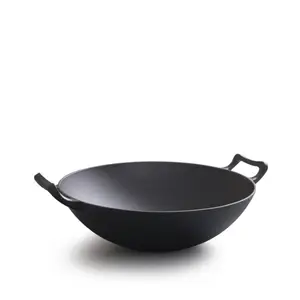 Fabricant en gros wok en fonte 32cm, wok à double oreilles, Wok en fonte traditionnelle chinoise antiadhésive avec double poignée