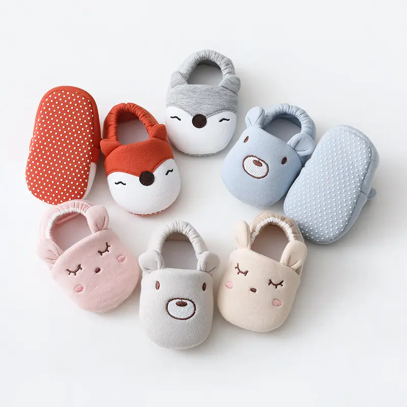 Hot Selling Cute Cartoon Cotton Soft Anti-Slip Sole Soft Touch Pre Walker Baby Shoes