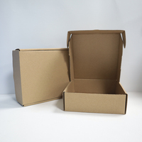 Boîte de papier Kraft recyclable ondulé à bas quantité minimale de commande pour chaussures chaussettes petite entreprise courrier postal emballage cadeau Logo personnalisable