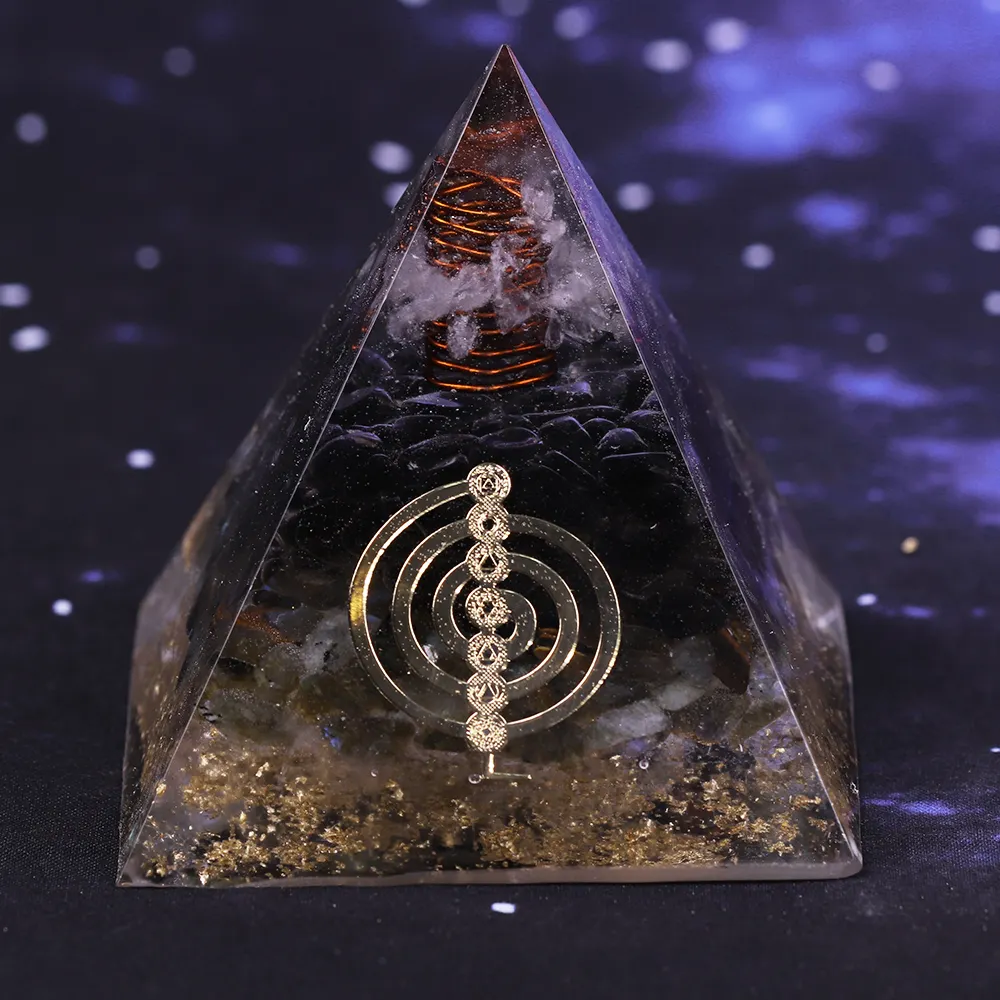 Orgonite Pyramid Muladhara Chakra Obsidian Natural Crystal Labradorite Repel Evil Spiritsピラミッドデコレーションプロセス樹脂ギフト