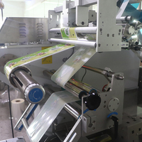 Machine d'emballage pour serviettes hygiéniques et tampons