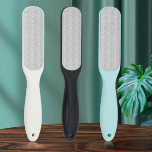 Lima de pie de doble cara con mango de plástico, removedor de callos ligero para piel muerta, herramienta de pedicura de grano grueso/fino esencial - Product Image 2