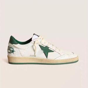 Chaussures Rétro Effet Vieilli pour Femme, Chaussures de Sport Plates en Cuir Effet Vieilli avec Étoiles pour Homme, Semelle Intérieure Rehaussante à Cinq Branches en Forme d'Étoile - Product Image 3