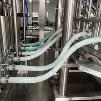 Machine de remplissage et de bouchage automatique pour sachets à bec verseur de yaourt grec 150g 200g