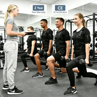 Combinaison d'entraînement EMS sans fil commerciale, équipement de fitness EMS personnalisé OEM ODM pour salle de sport et studio