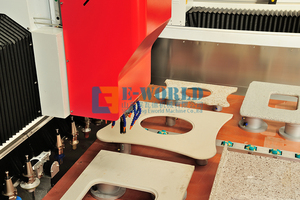 Machine de fraisage de rainures pour <span class=keywords><strong>verre</strong></span> CNC à bras unique haute précision HWD1025 pour le fraisage, le rainurage et le perçage des bords de <span class=keywords><strong>verre</strong></span> - Product Image 2